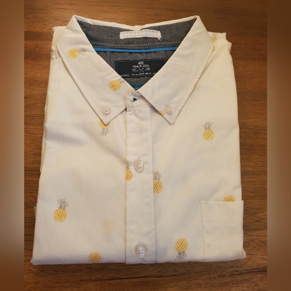 New !!!MBX Premium Pinneapple Graphics Short Sleeve Mens XL